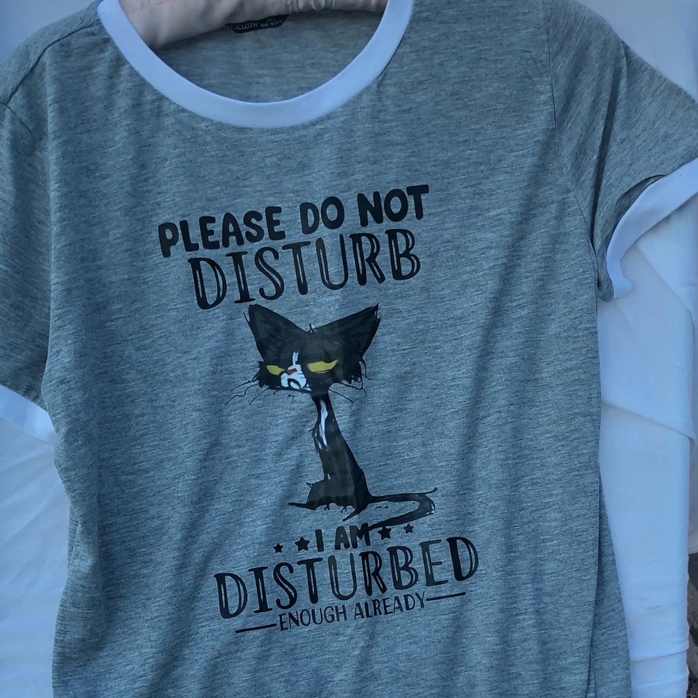 3/$25🌻 Large grey ringer tee “Disturbed”